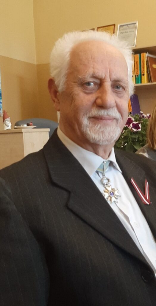 Mani gadi