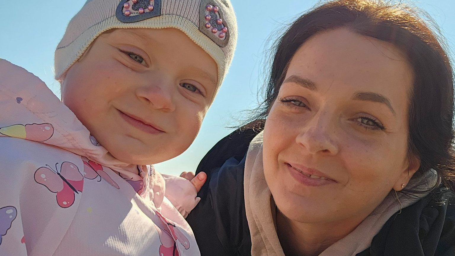 Maza bērna mamma lūdz palīdzību
