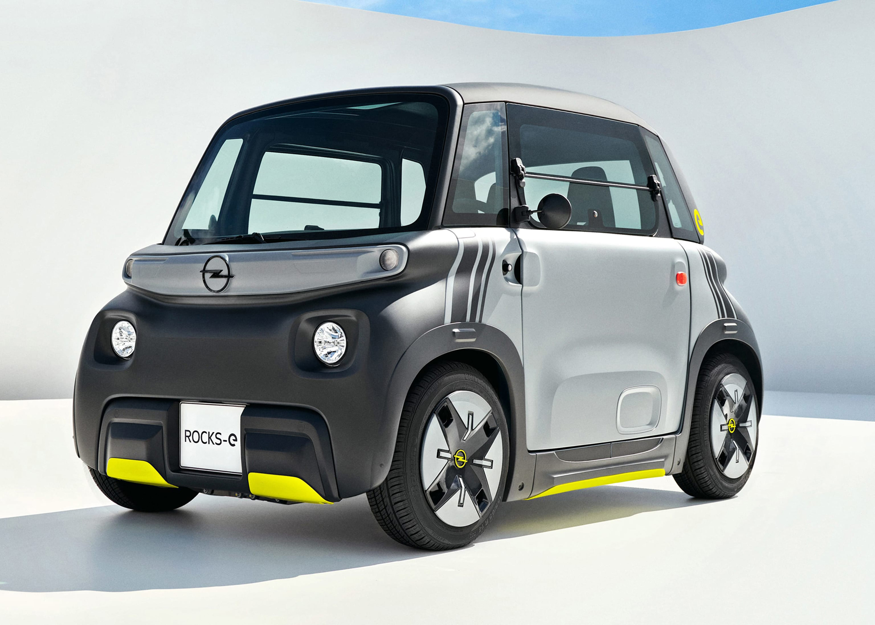 Maziņš elektrisks "opelītis" par labu cenu