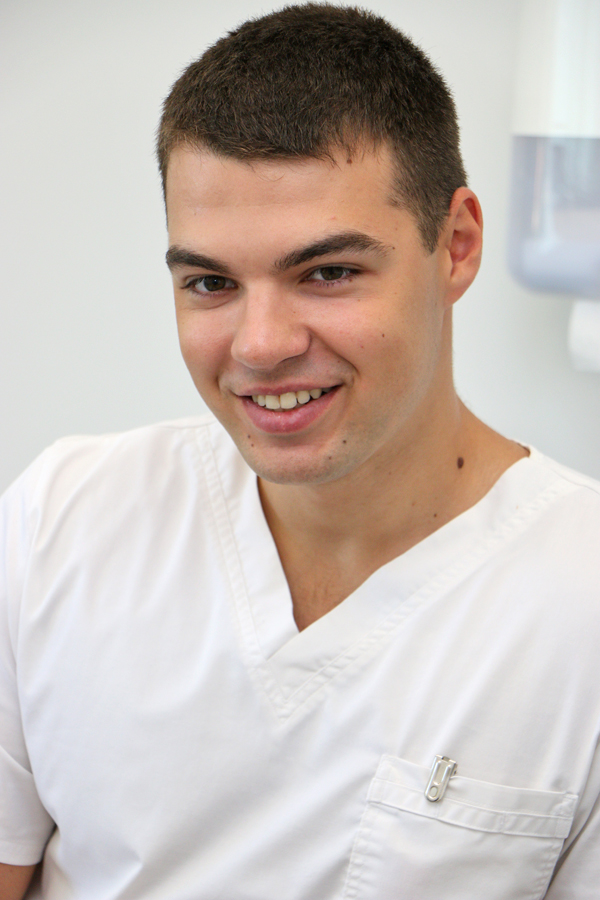 Mazsalacā pieņem zobārsts