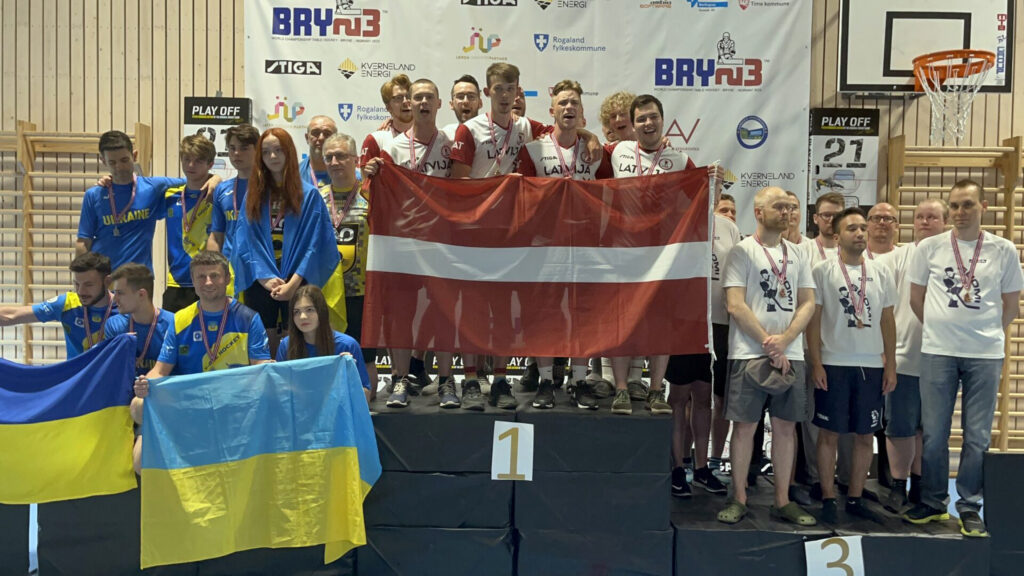 Medaļu birums galda hokejā