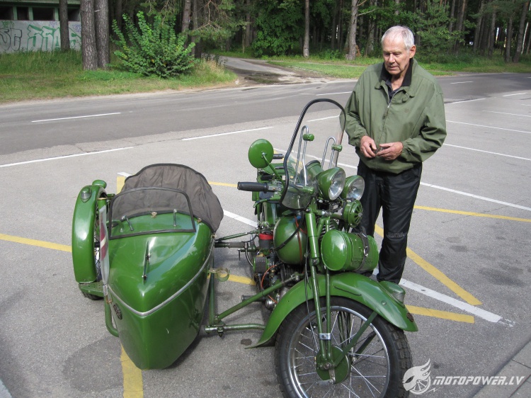 Motocikls no… VEF