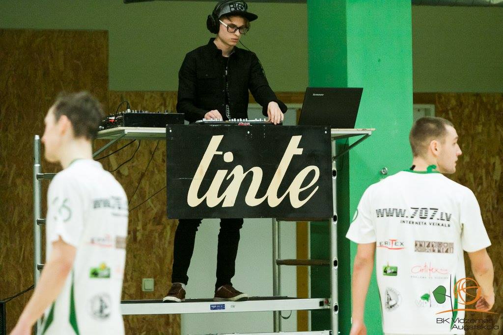 Mūzikas producēšana — darbs vai izklaide?