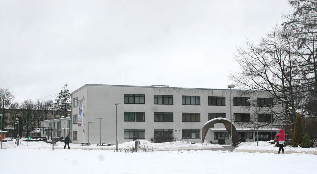 Nams vairākām paaudzēm