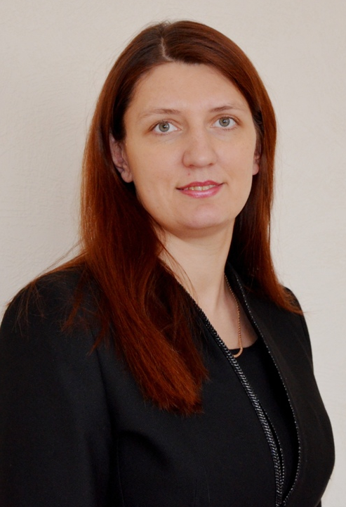Neuzticas nozares vadībai
