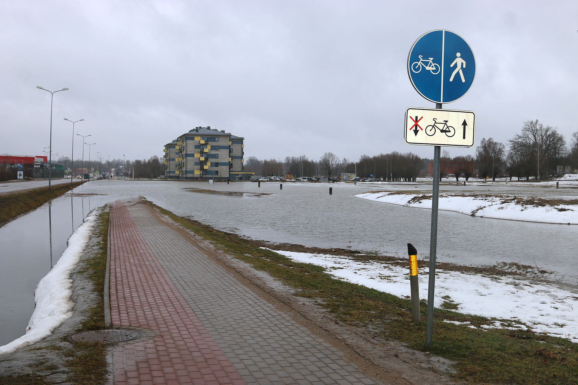 Nopietnas “ūdenskristības”  jaunai struktūrvienībai
