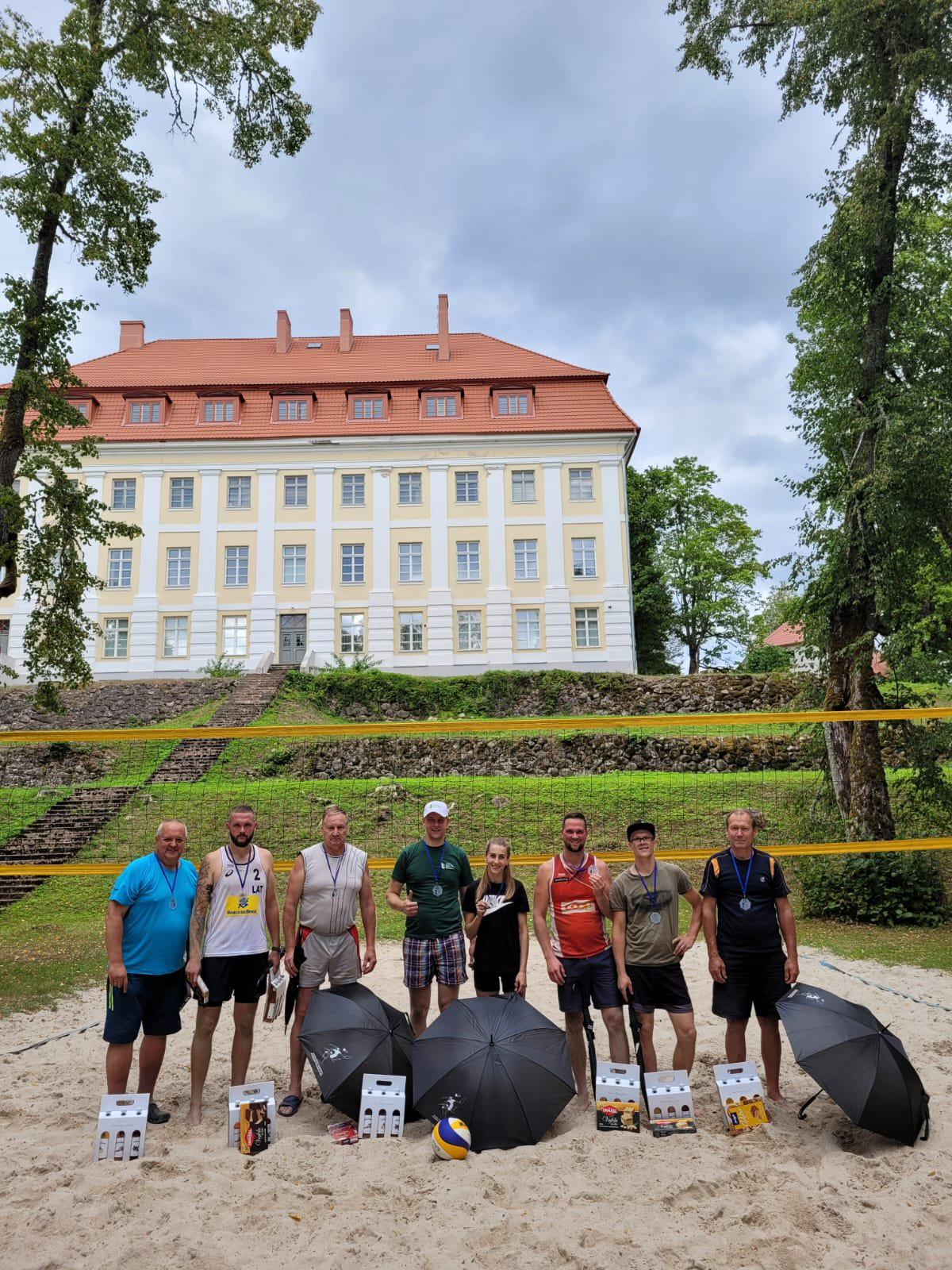 Noslēdzies Mazsalacas čempionāts pludmales volejbolā