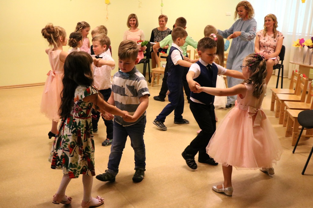 Nosvinēts pirmais izlaidums
