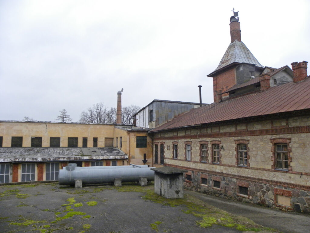 Pa Valmieras minerālūdens pēdām. II