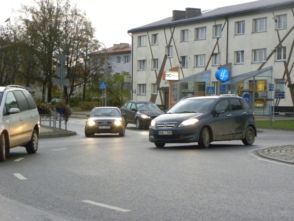 Par karstiem krustojumiem Valmierā