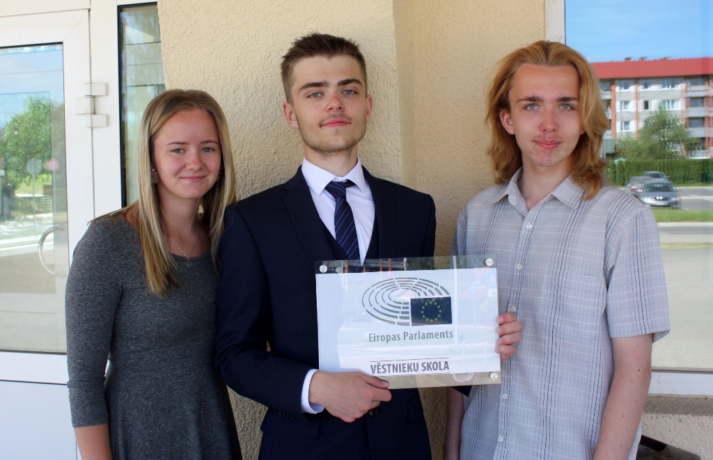 Pārgaujas ģimnāzija — «Eiropas Parlamenta Vēstnieku skola»