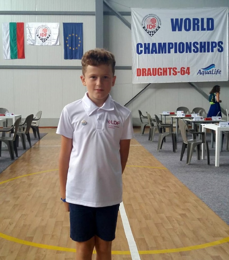 Pasaules čempionātā dambretē