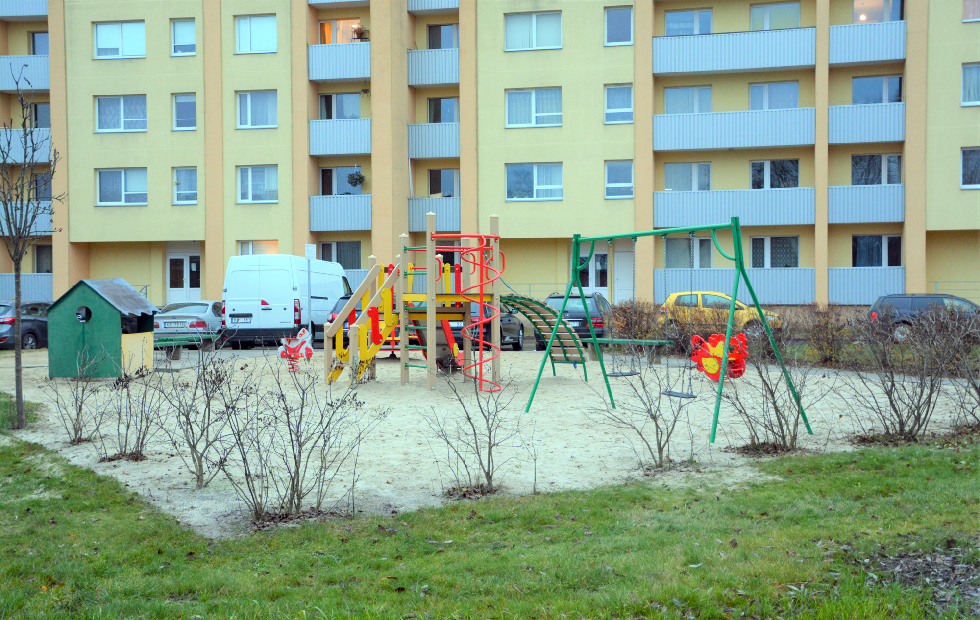 Pašvaldības atbalsts velonovietnēm un rotaļu laukumiem