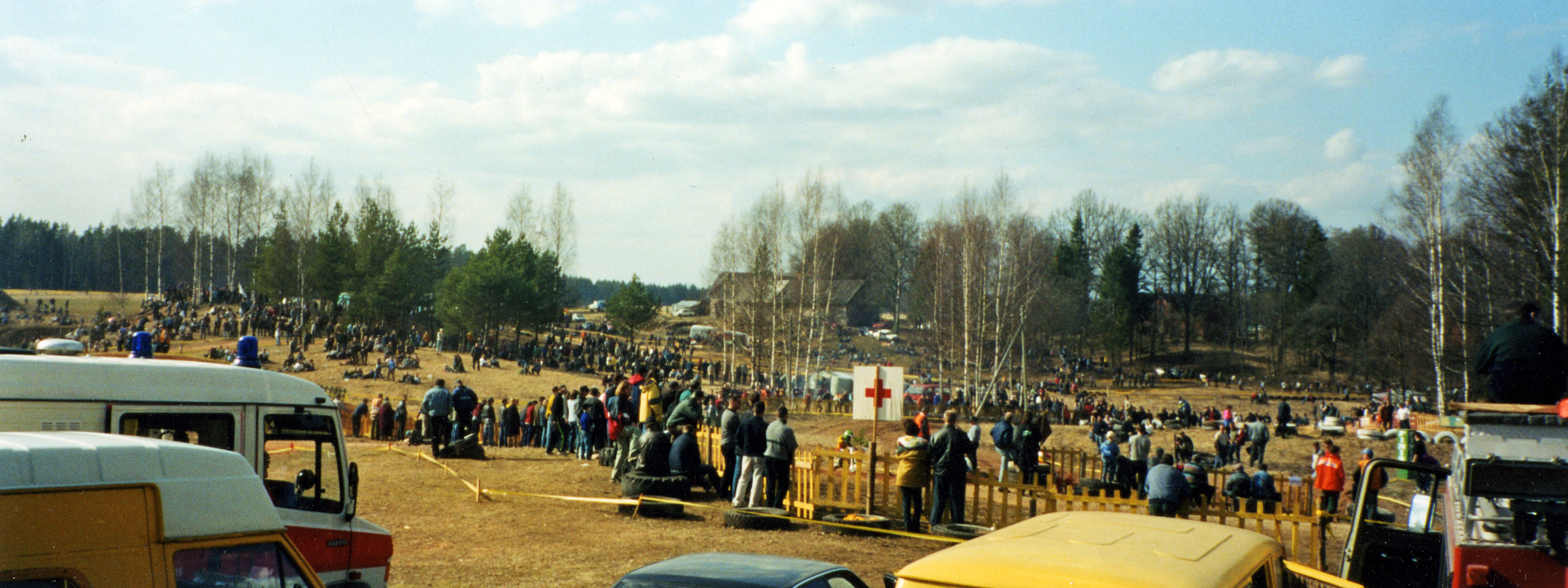 Pie Gaujas rūca motori
