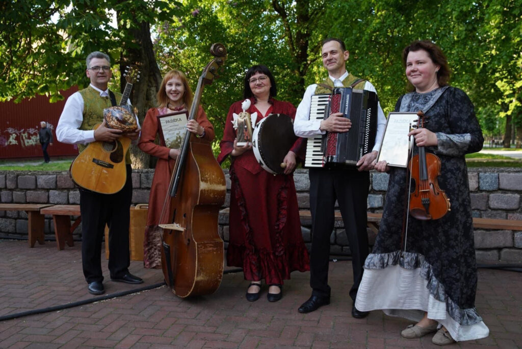 Piektais Tautas muzikantu saiets Sēļu muižā