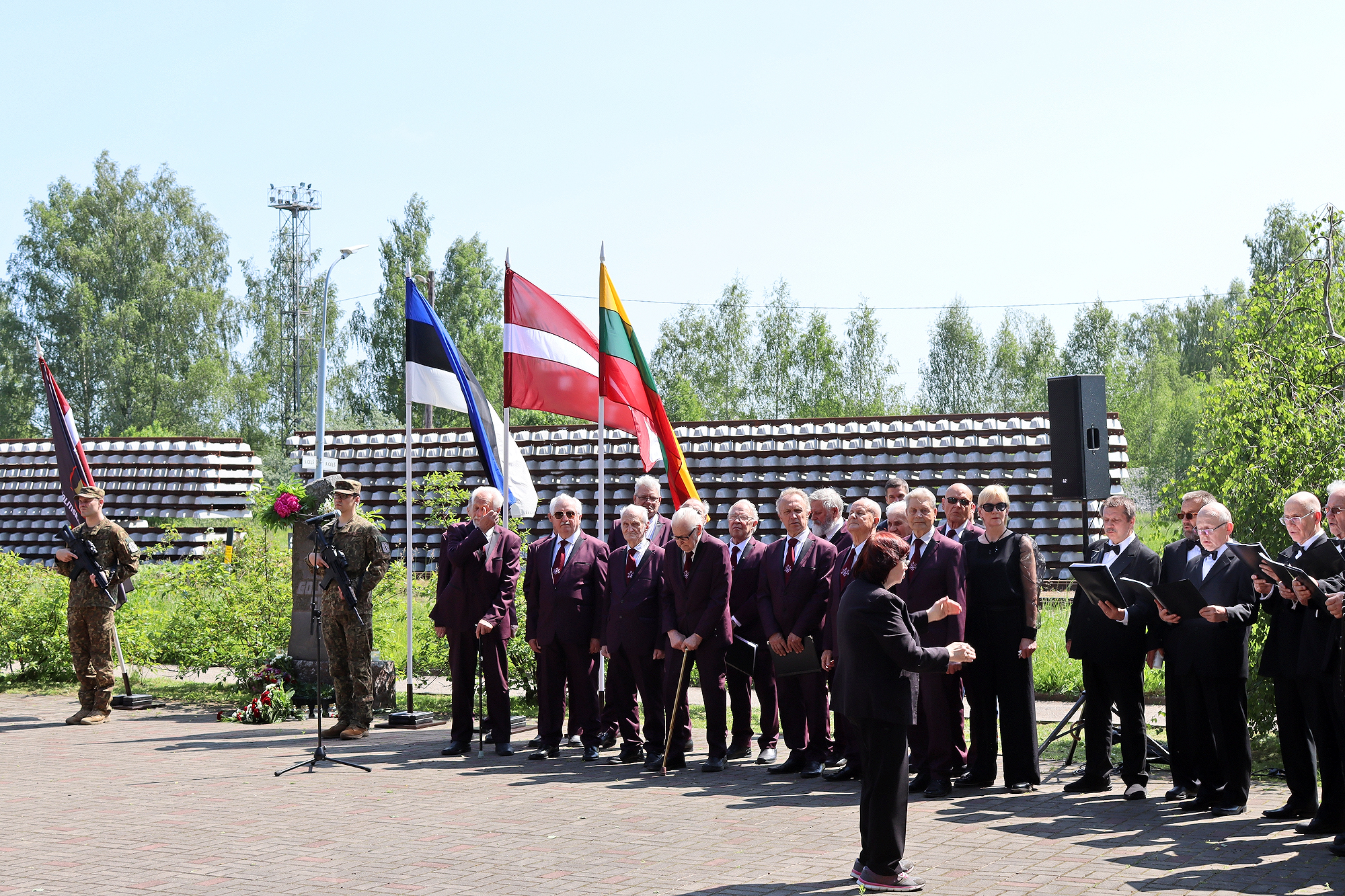 Piemin padomju okupācijas režīma deportācijas upurus