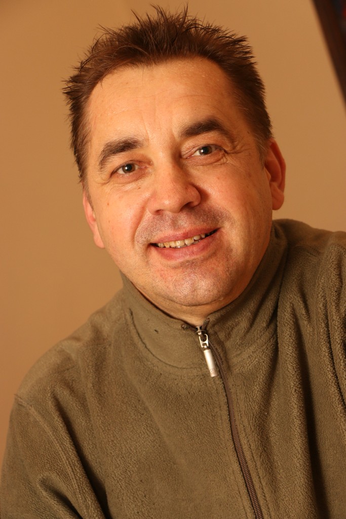 Pirmā pieredze — pašu aizdedzinātās zāles dzēšana