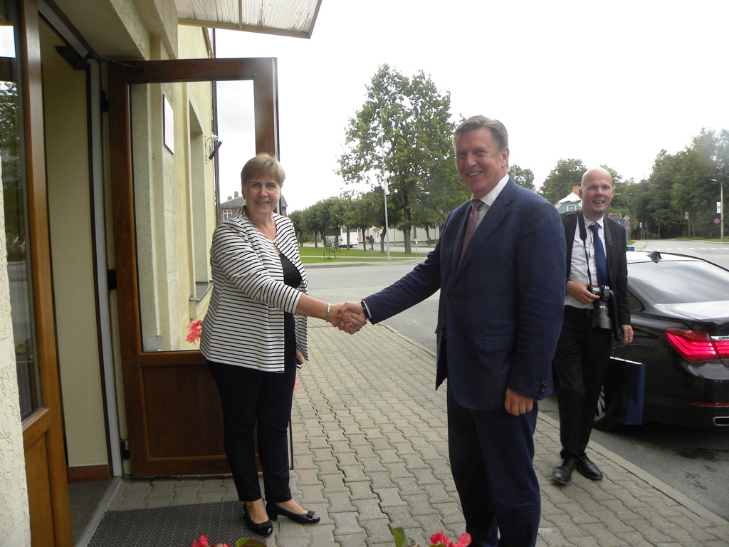 Premjers viesojas Mazsalacā