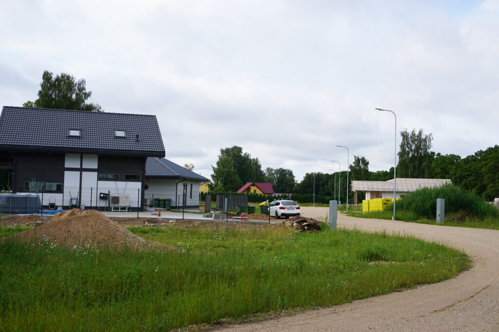 Privātmāju celtniecība: buma nav, lietas notiek