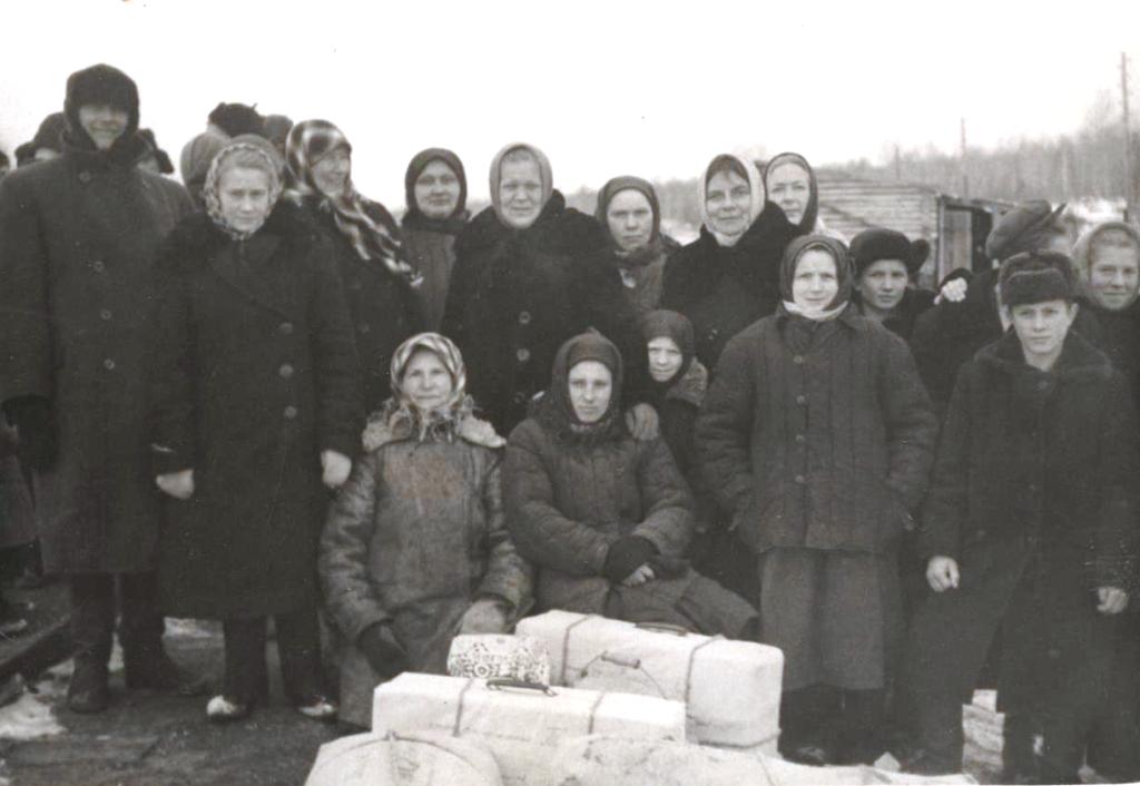 Prom no mājām