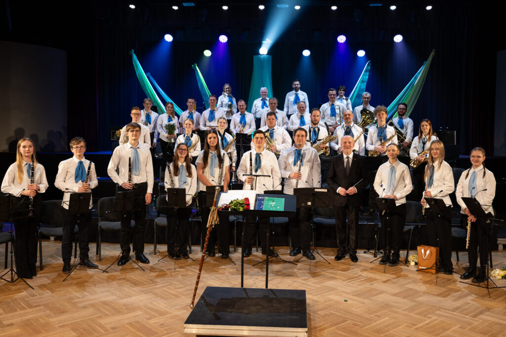 Pūtēju orķestris «Signāls» 60. jubileju nosvin melodiju kruīzā