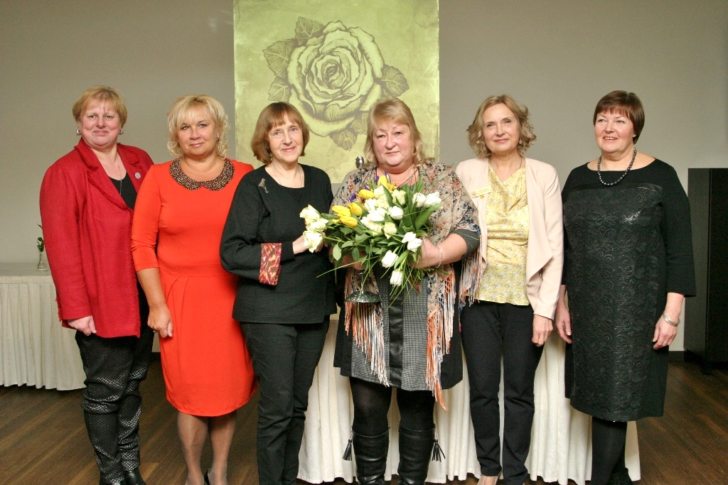 Rozes diena Valmierā