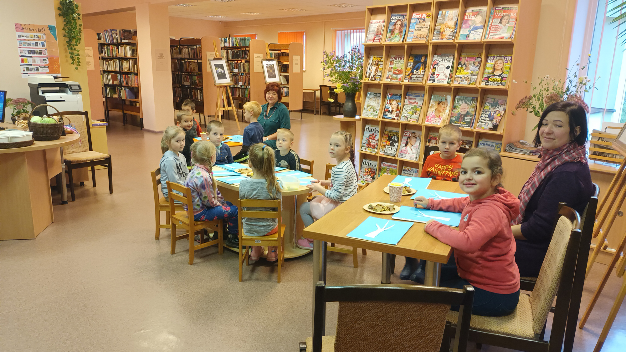Salnas mēnesis Naukšēnu pagasta bibliotēkā