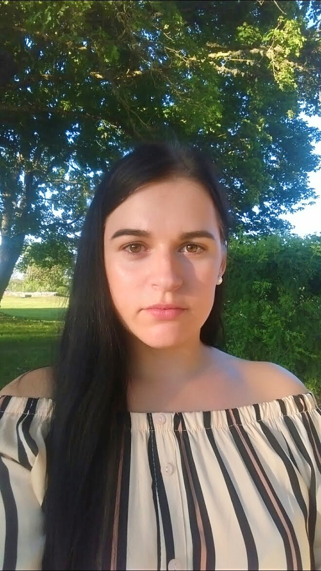 Šķībās pirmās zeķes