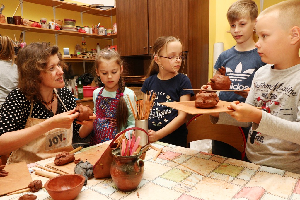Skolēniem saturīgas brīvdienas