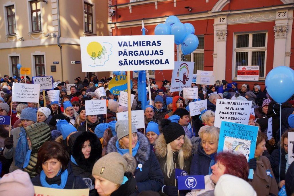 Skolotāji jūtas nesaprasti