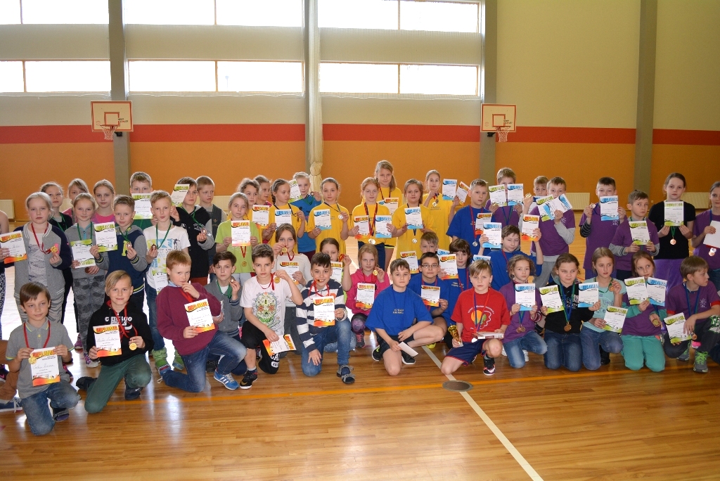 Skolu sports mazajiem un peldētājiem