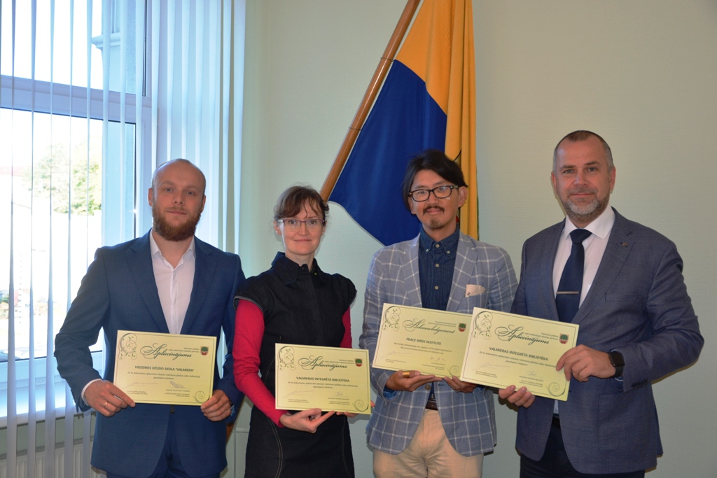 Stiprina sadarbību vides deklarācijas ieviešanā