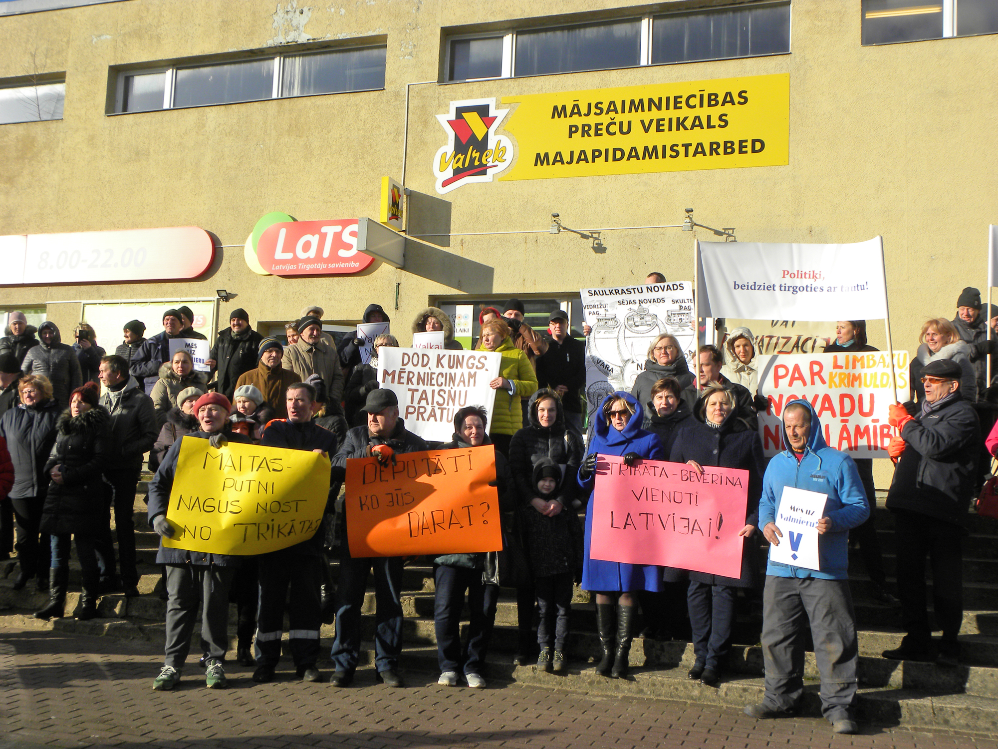 Strenči, Ēvele un Trikāta – pret Valkas jūgu!