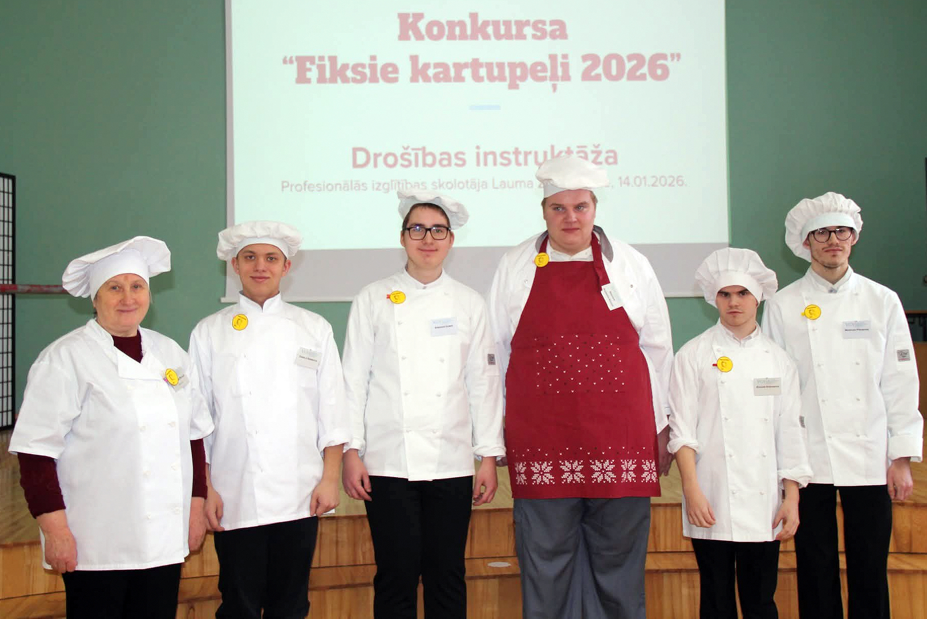 Sudraba kauss par prasmēm virtuvē