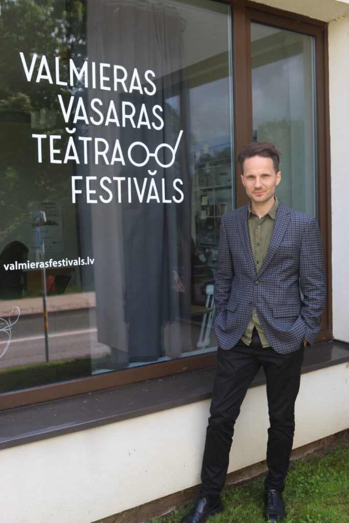 Svinot Valmieras vasaras teātra festivāla piecgadi