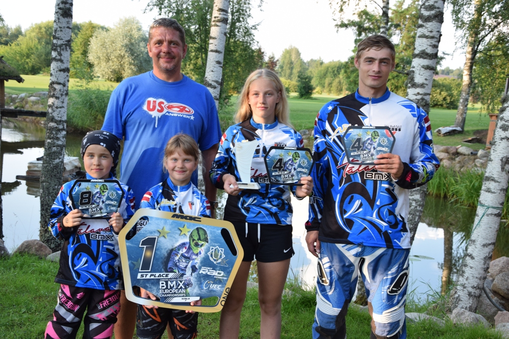 Tālavas BMX braucēji ar panākumiem atgriezušies no Eiropas un pasaules čempionātiem