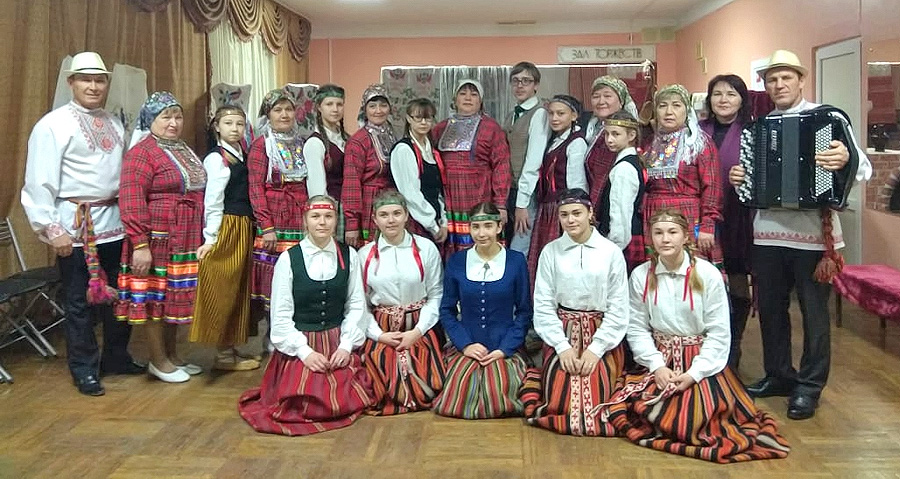 Tautu vienības dienā – pie mariešiem
