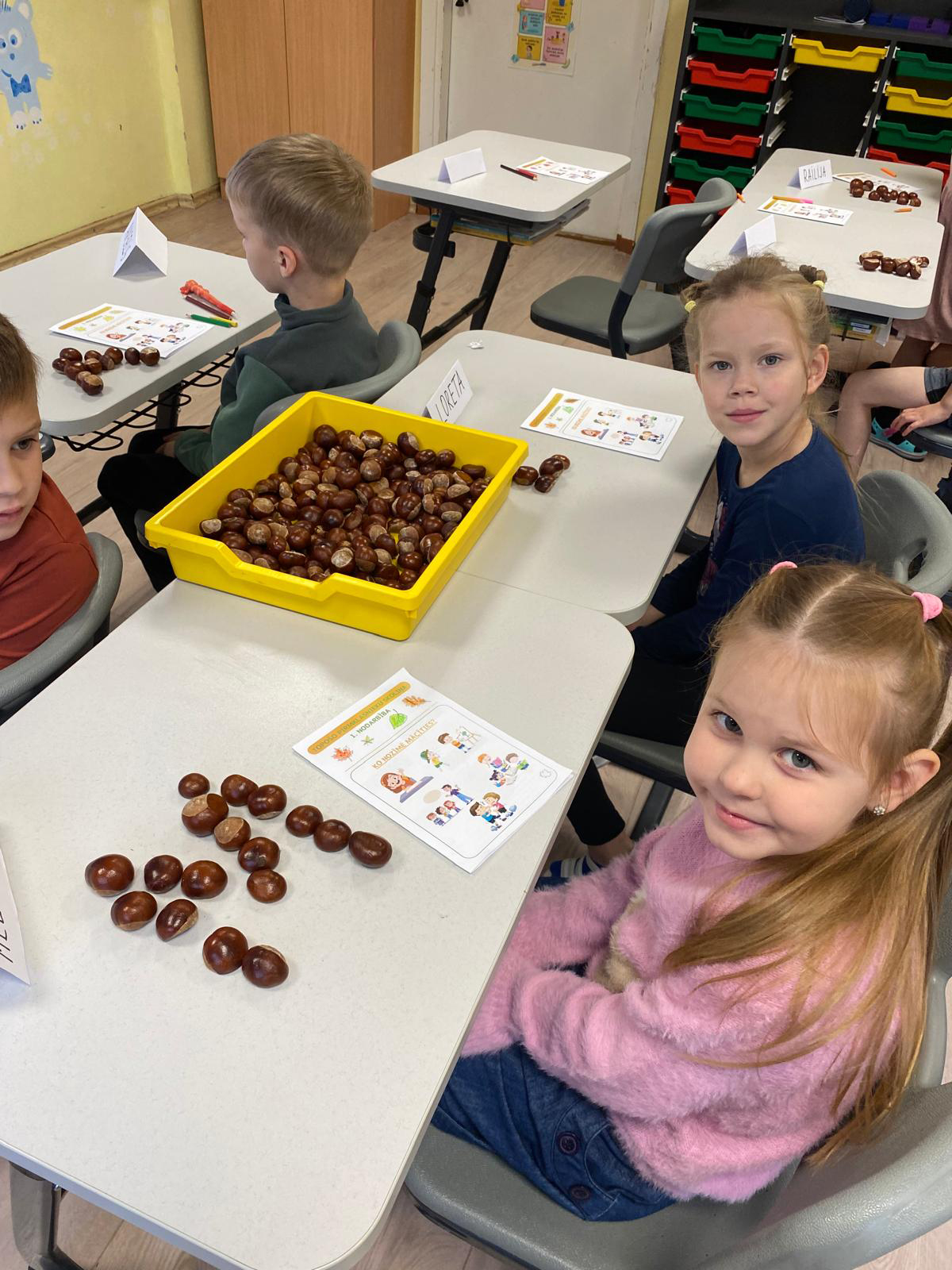 Topošo pirmklasnieku skola ir vaļā