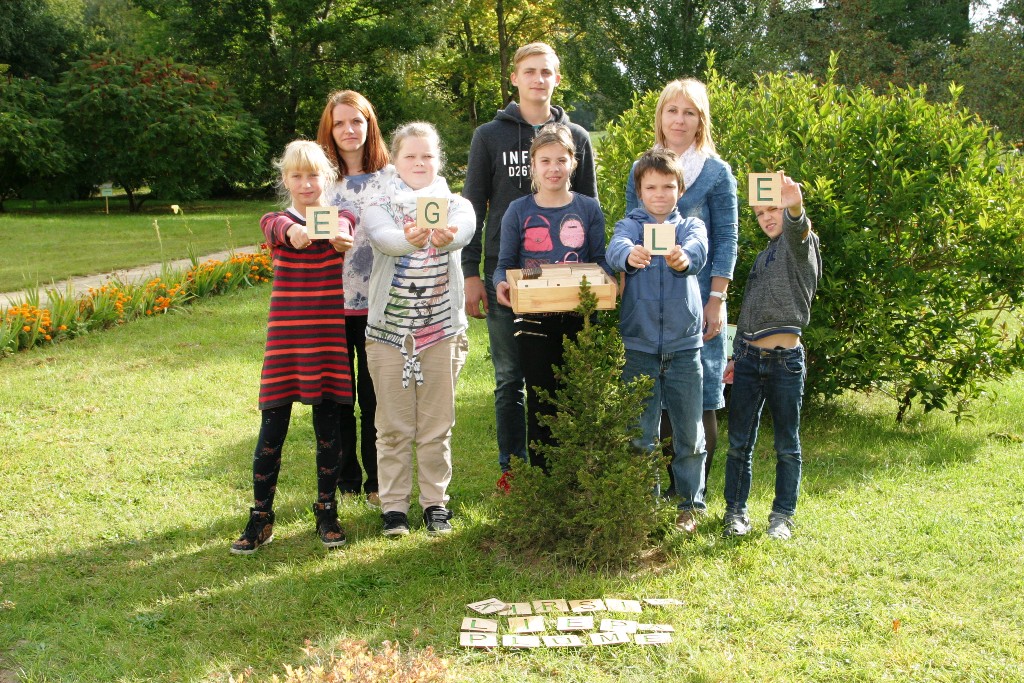 Trikātas pamatskolai — pirmais Zaļais karogs