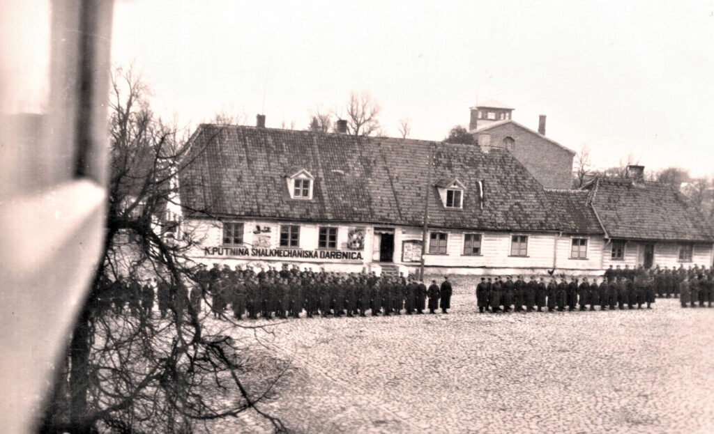 Trīsdesmitie
