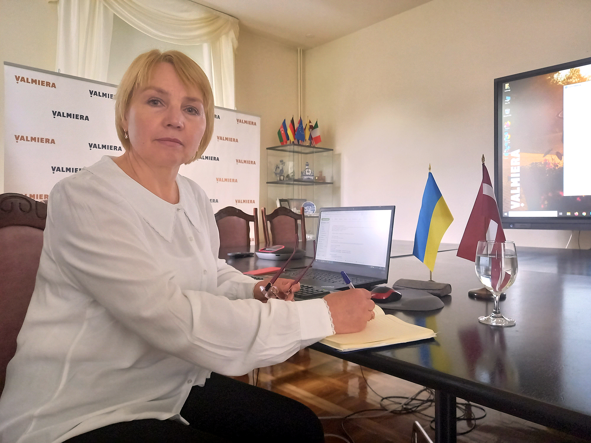 Ukraina sirdī un darbos