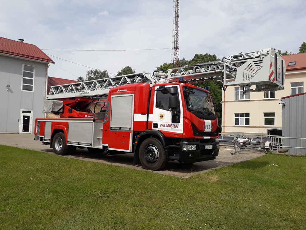 VUGD Valmieras daļai jaunas autokāpnes
