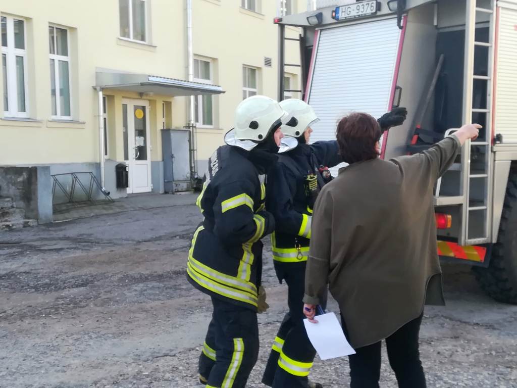 VUGD civilās aizsardzības mācības Valmierā