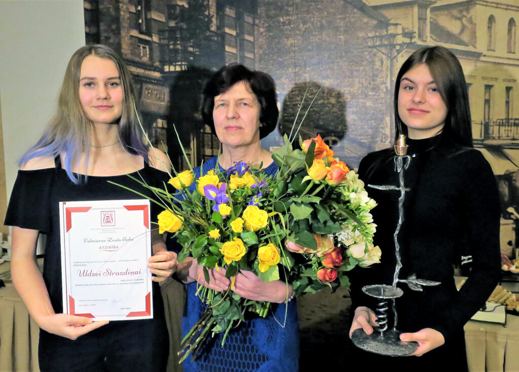 Valmierā Rozes diena
