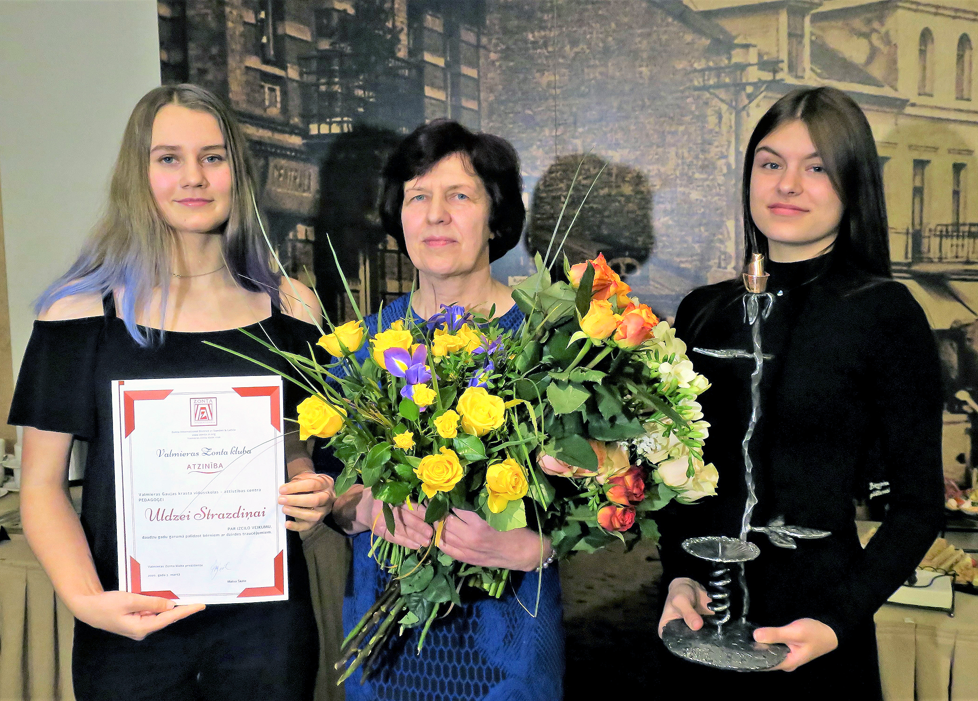 Valmierā Rozes diena