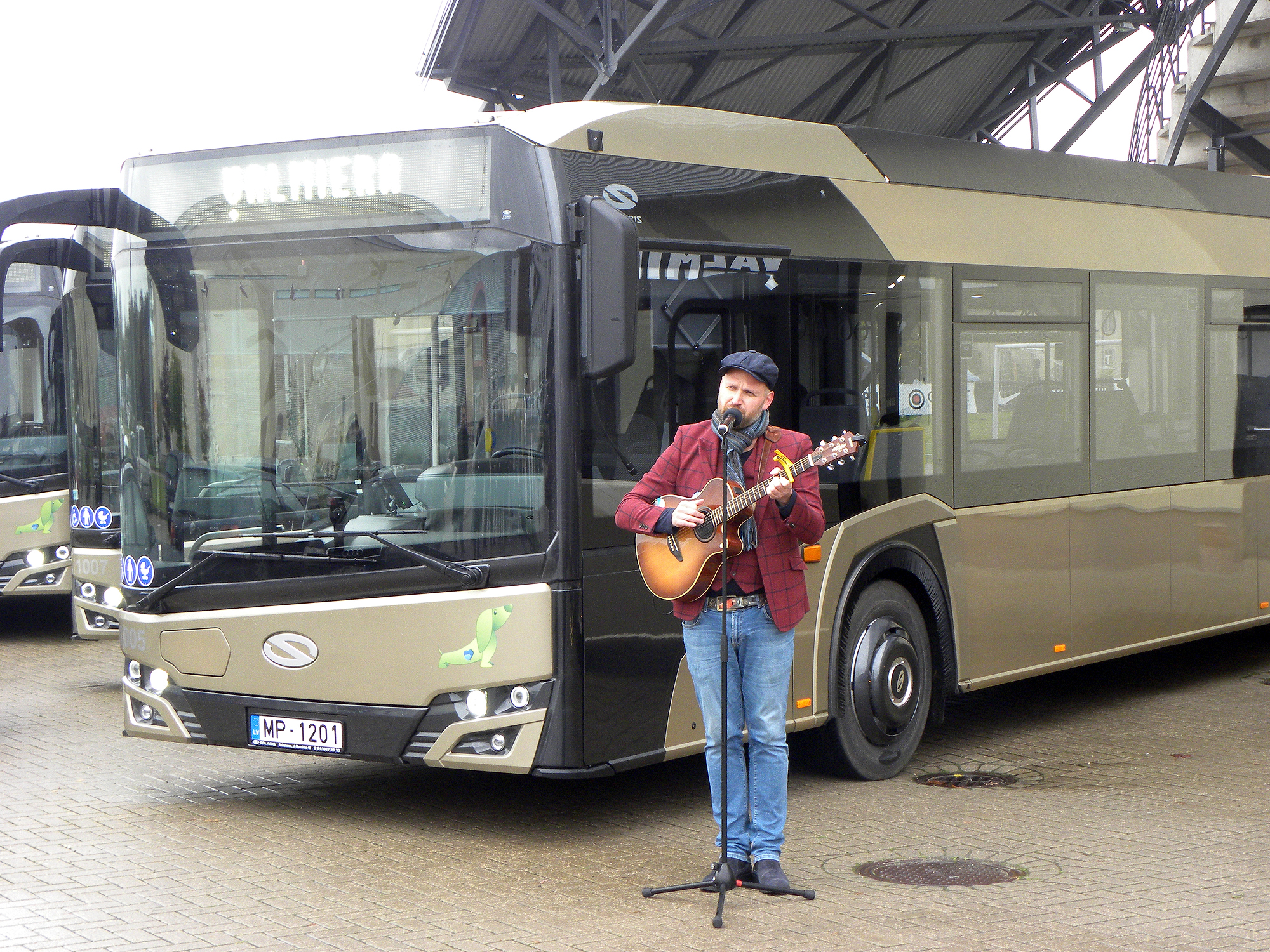 Valmierā deviņi jauni “Solaris” busi!