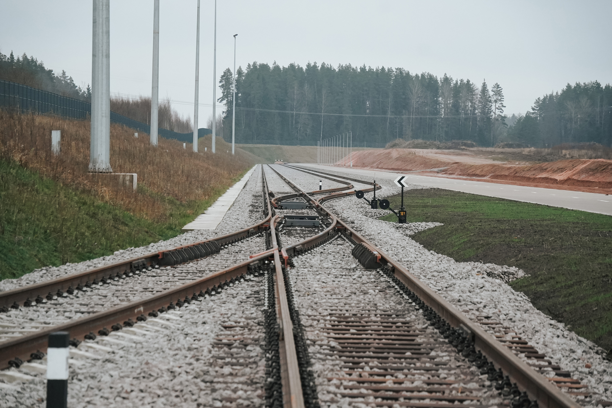 Valmierā investīcijām pieejama jauna rūpnieciskās apbūves teritorija un dzelzceļa infrastruktūra – pabeigts Valmieras Industriālais parks