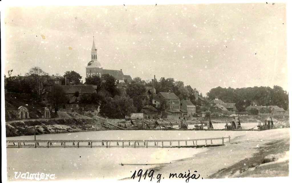 Valmierā un Latvijā 1919. gada rudenī