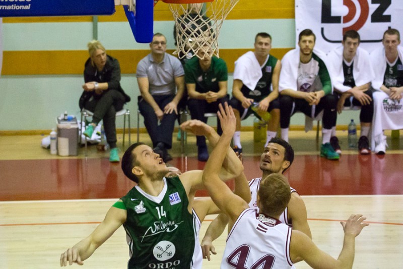Valmiera/ORDO apspēlē baronus LBL
