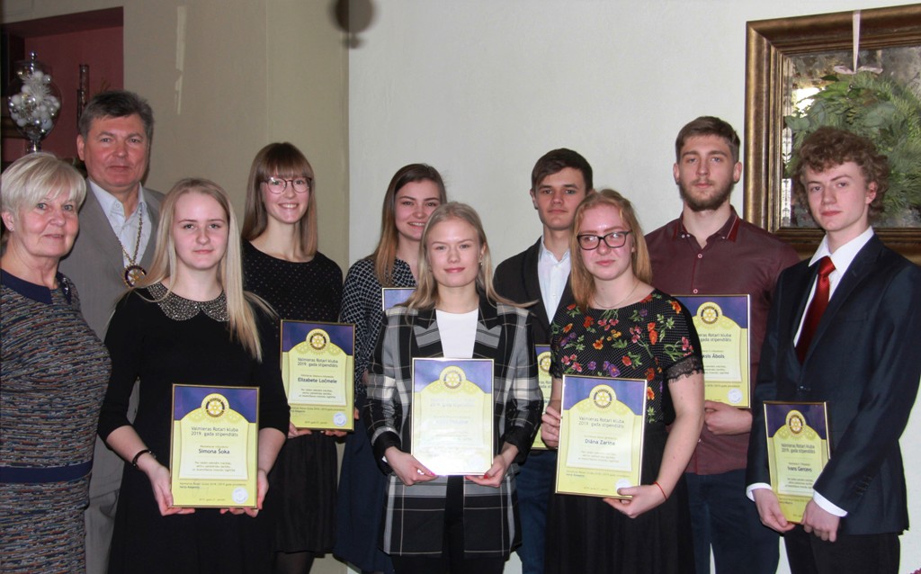 Valmieras Rotari stipendijas – jau 22. reizi